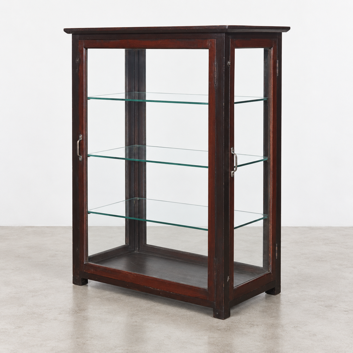 Wooden Showcase #26108