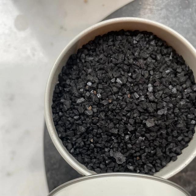 Hawaiian Island Black Salt